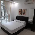 Nicehomystay@Central Residence Sg.Besi