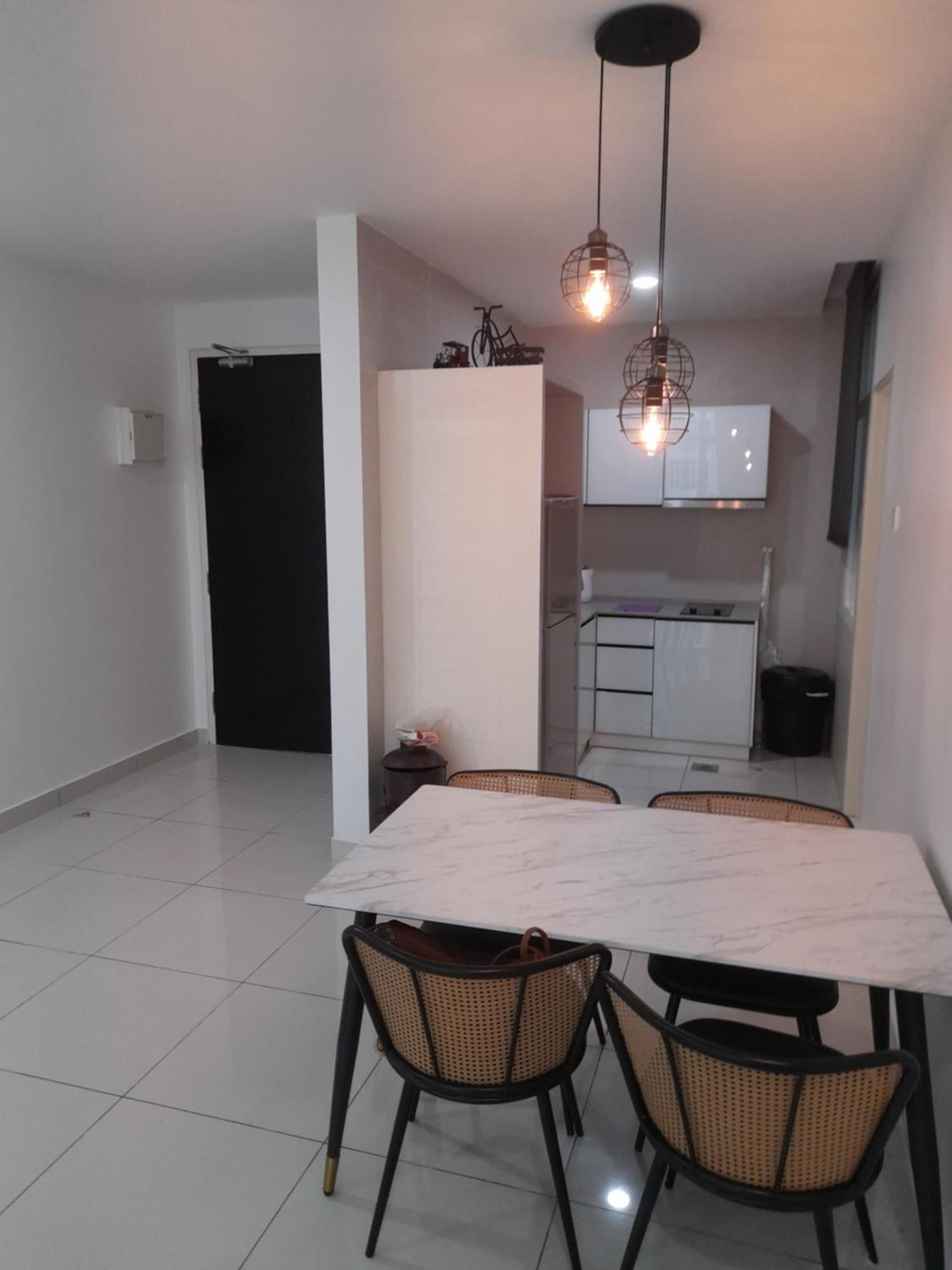 Nicehomystay@central Sg.besi *